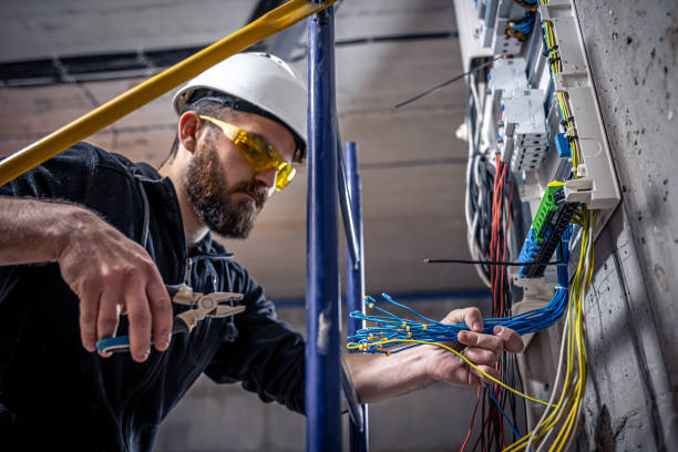 Best Ceiling Fan Installation Electrician  in Pinetops, NC