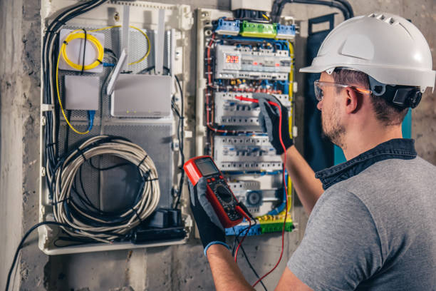 Best Ceiling Fan Installation Electrician  in Pinetops, NC